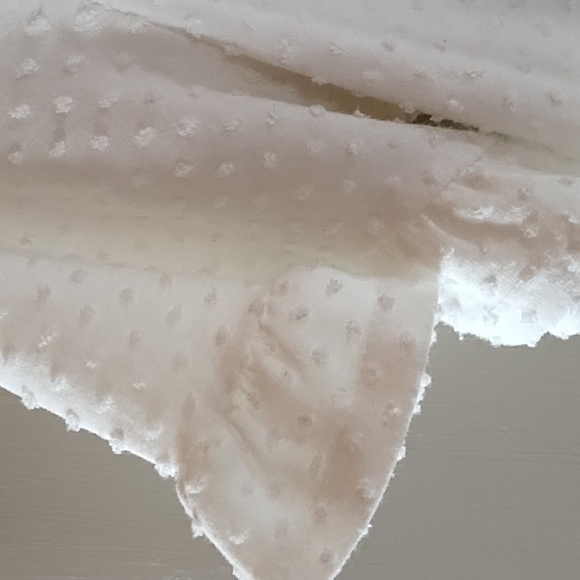 W5 White Textured Women's Top - Picture 3 of 4